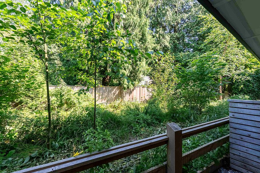 4676 Capilano Road North Vancouver, BC - 31