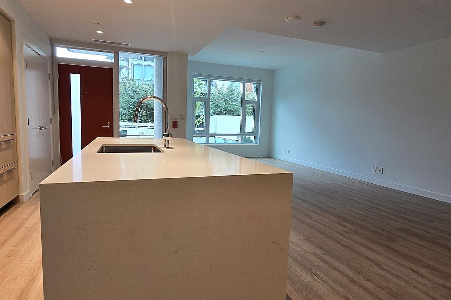 108 1500 Fern STREET STREET, North Vancouver BC V7J 0E6 North Vancouver, BC - 6