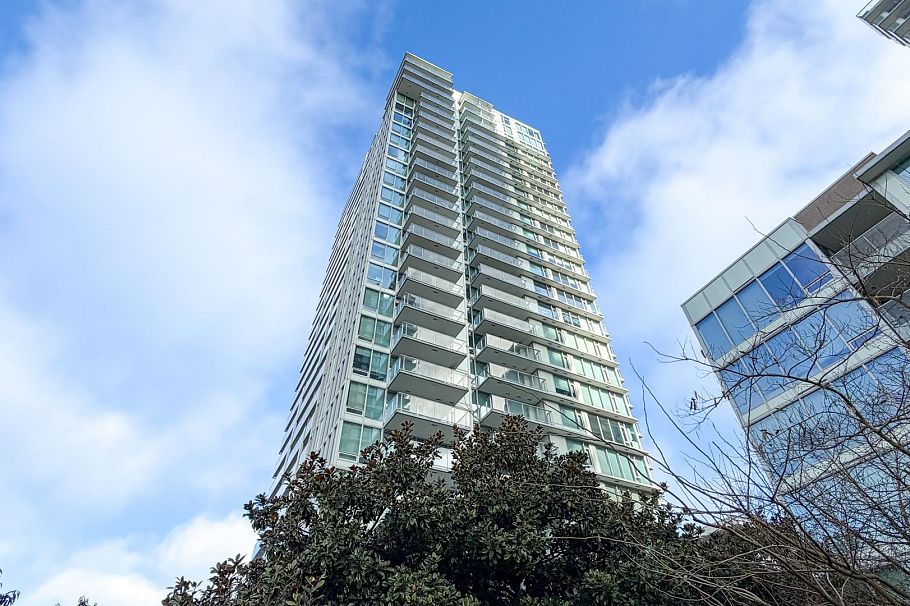 203 8031 Nunavut Lane Vancouver, BC - 2