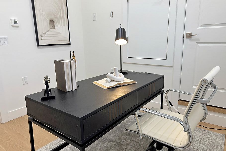 2172 E 46th Avenue Vancouver, BC - 9