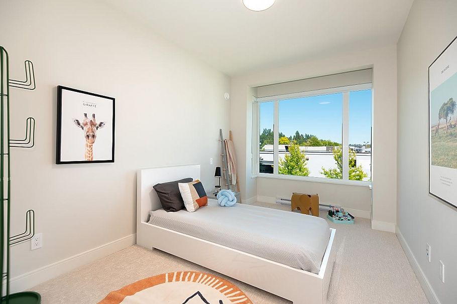 207 1633 Tatlow Avenue North Vancouver, BC - 33