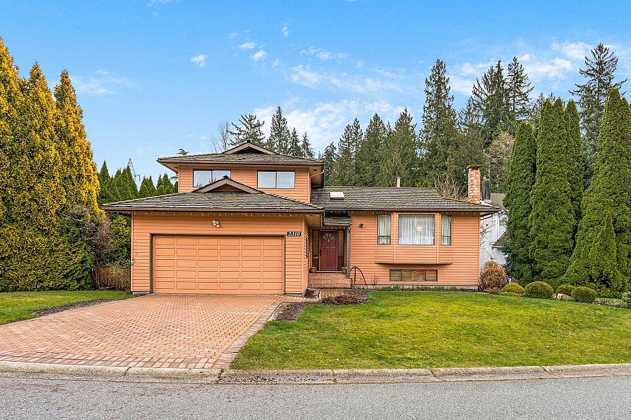 2310 Magnussen Place North Vancouver, BC - 1