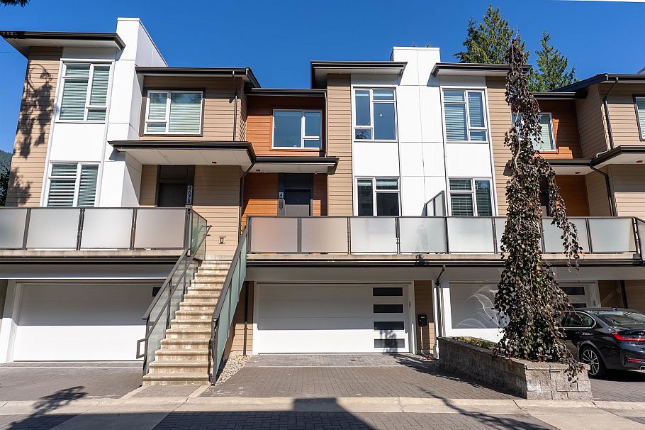 4676 Capilano Road North Vancouver, BC - 1