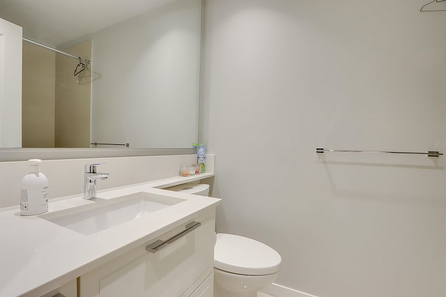 1208 118 Carrie Cates Court Vancouver, BC - 22