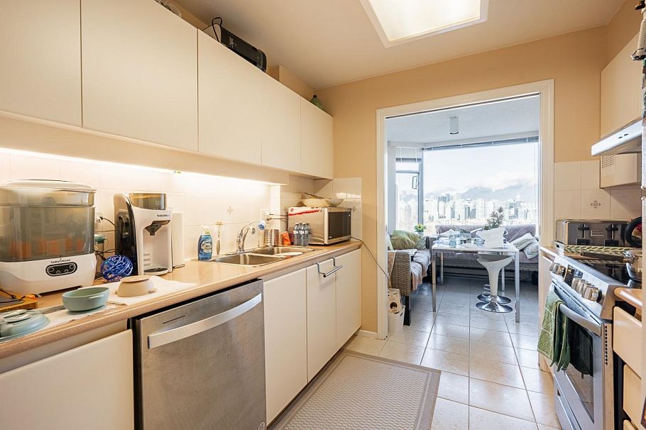 802 2668 Ash Street Vancouver, BC - 12