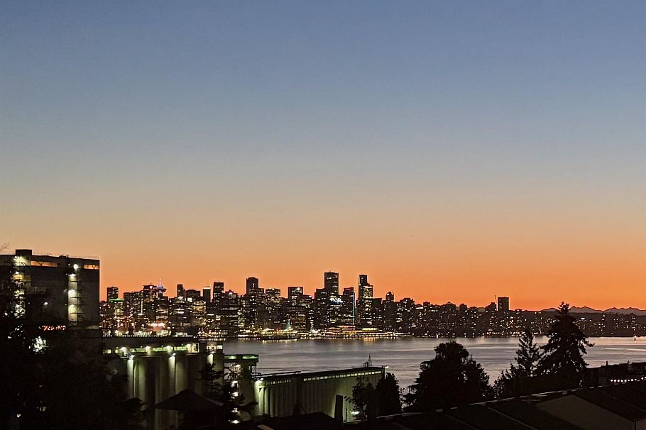 304 707 E 3rd Street North Vancouver, BC - 29