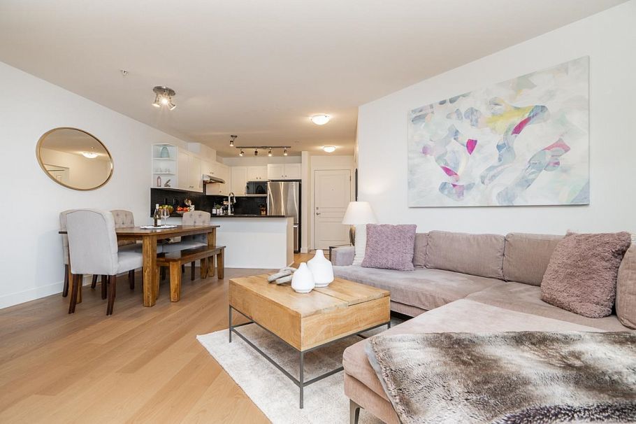 326 738 E 29th Avenue Vancouver, BC - 9