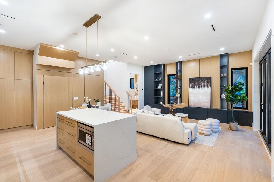 487 E 31 Avenue Vancouver, BC - 13