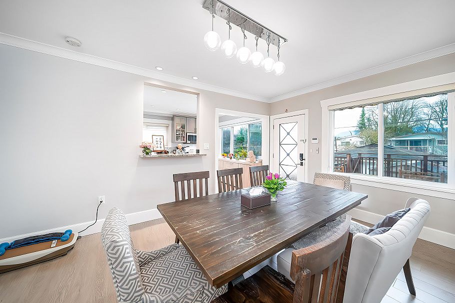 2779 W 13th Avenue Vancouver, BC - 11