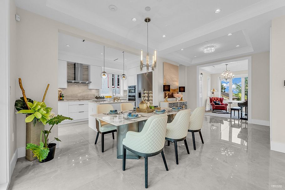 4112 W 11th Avenue Vancouver, BC - 10