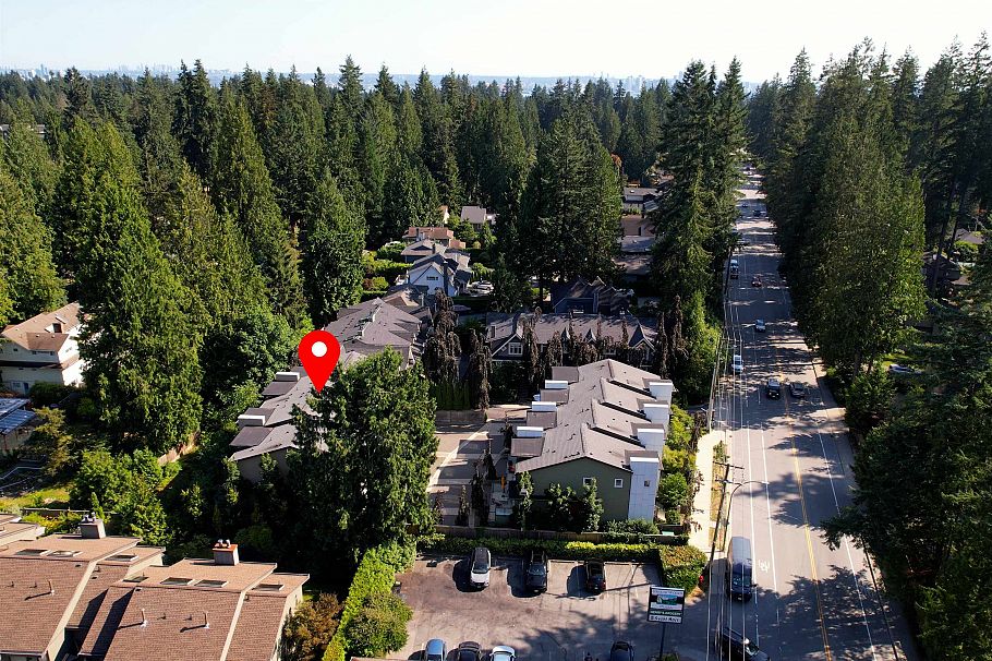 4676 Capilano Road North Vancouver, BC - 38