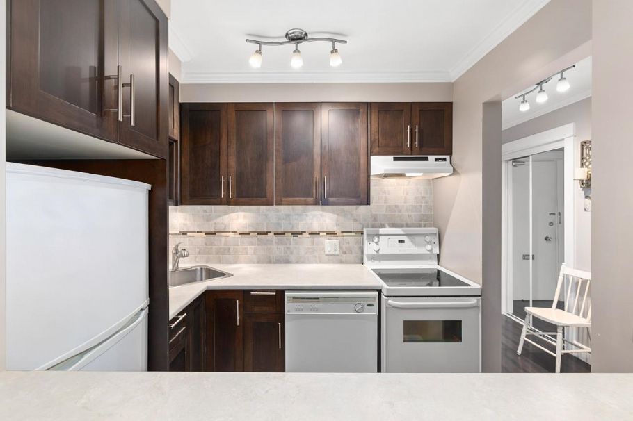 308 2025 W 2nd Avenue Vancouver, BC - 11