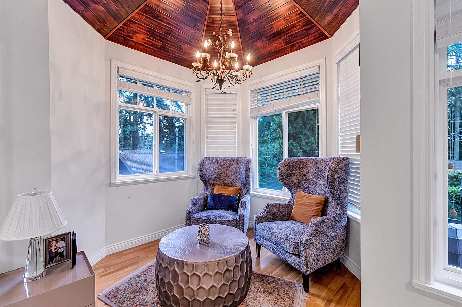 1219 Arborlynn Drive North Vancouver, BC - 31