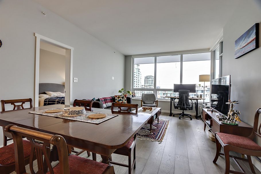 1208 118 Carrie Cates Court Vancouver, BC - 4