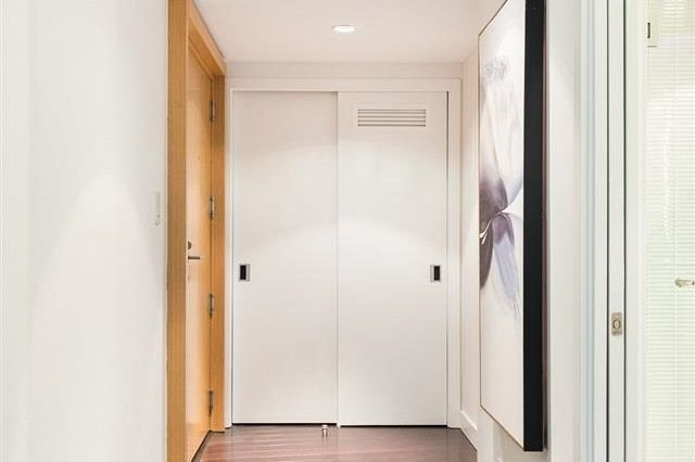 1001 777 Richards Street Vancouver, BC - 12