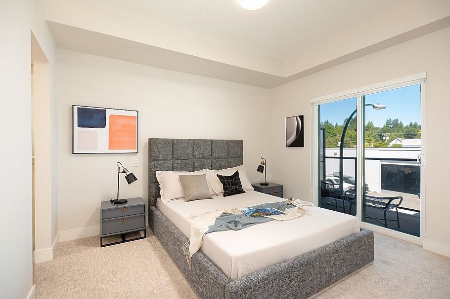 207 1633 Tatlow Avenue North Vancouver, BC - 26