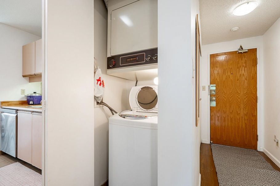 801 5790 Patterson Avenue Burnaby, BC - 26