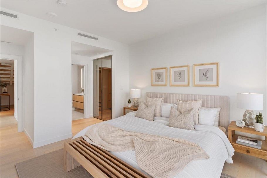 2404 1500 Fern Street North Vancouver, BC - 18