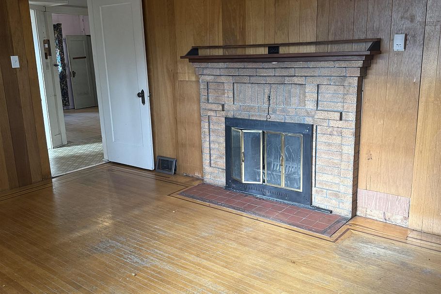 2685 Waterloo Street Vancouver, BC - 2