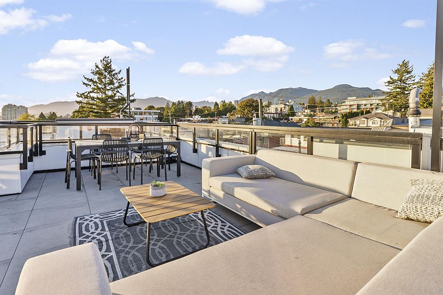 2 434 E 1st Street North Vancouver, BC - 20