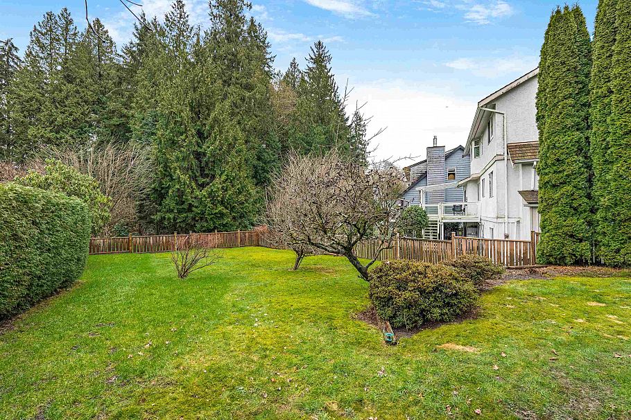 2310 Magnussen Place North Vancouver, BC - 21