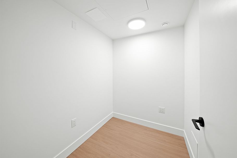 505 2235 E Broadway Vancouver, BC - 12