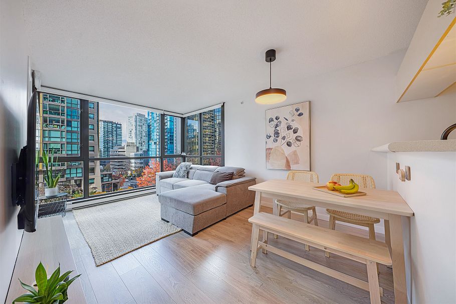 306 1331 Alberni Street Vancouver, BC - 2