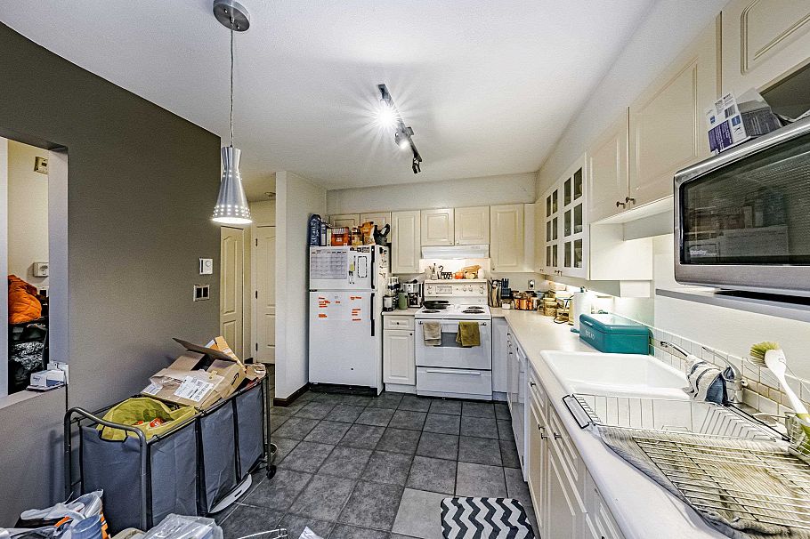 109 3738 Norfolk Street Burnaby, BC - 19