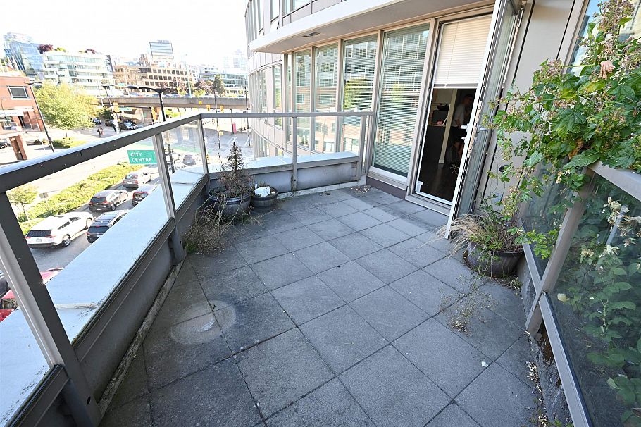 410 445 W 2nd Avenue Vancouver, BC - 8