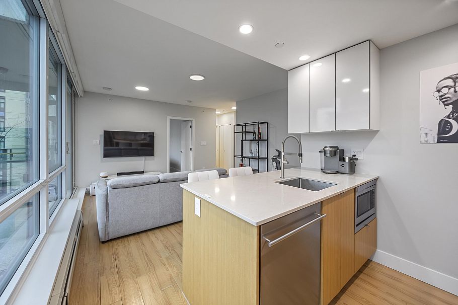 1209 159 W 2nd Avenue Vancouver, BC - 11