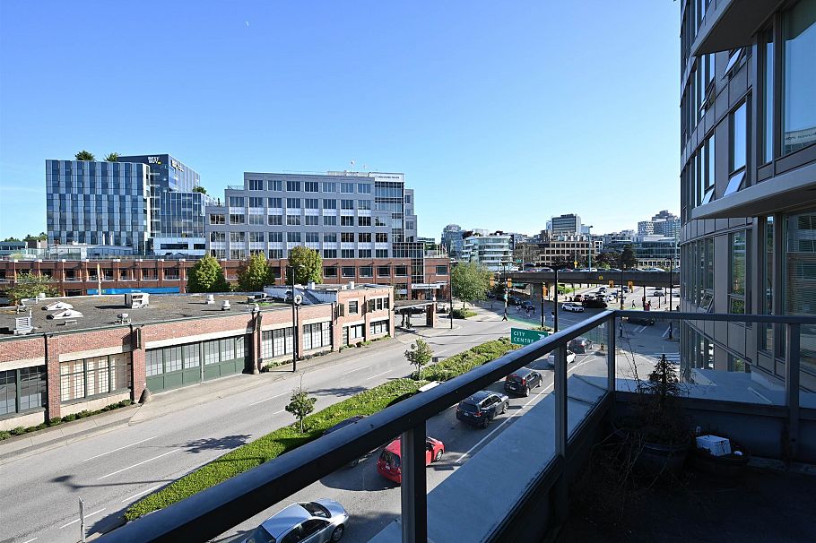 410 445 W 2nd Avenue Vancouver, BC - 9