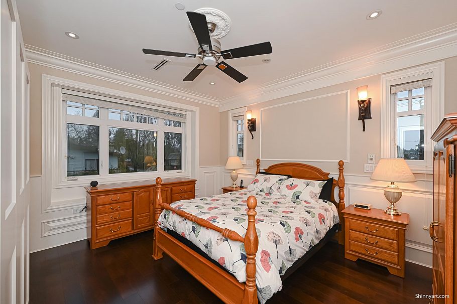 1091 E 55th Avenue Vancouver, BC - 22