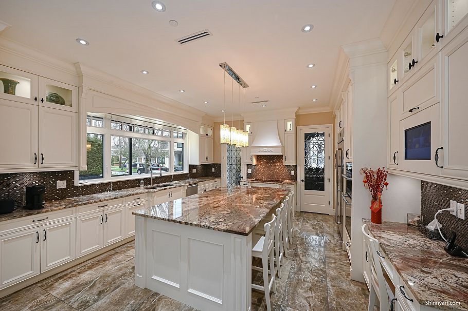 1091 E 55th Avenue Vancouver, BC - 10