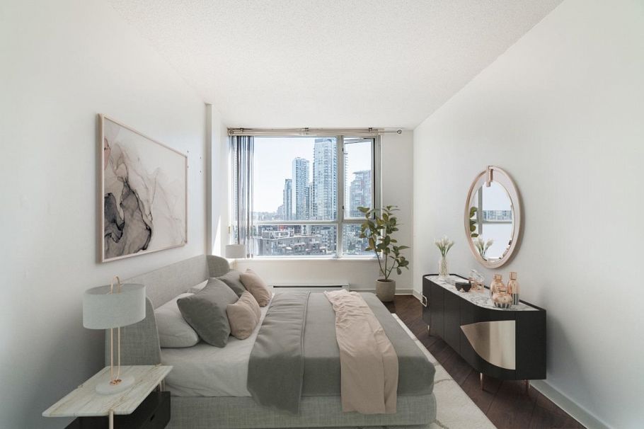 1208 1212 Howe Street Vancouver, BC - 8