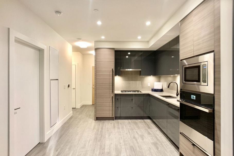 418 3438 SAWMILL CRESCENT, Vancouver BC V5S 0E3 Vancouver, BC - 2