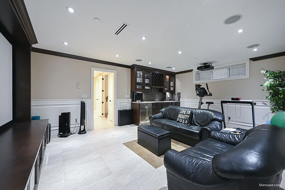 1091 E 55th Avenue Vancouver, BC - 17