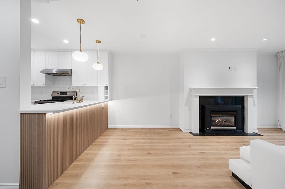 1407 Pendrell Street Vancouver, BC - 5