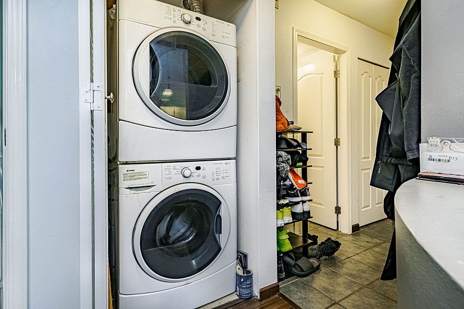 109 3738 Norfolk Street Burnaby, BC - 25