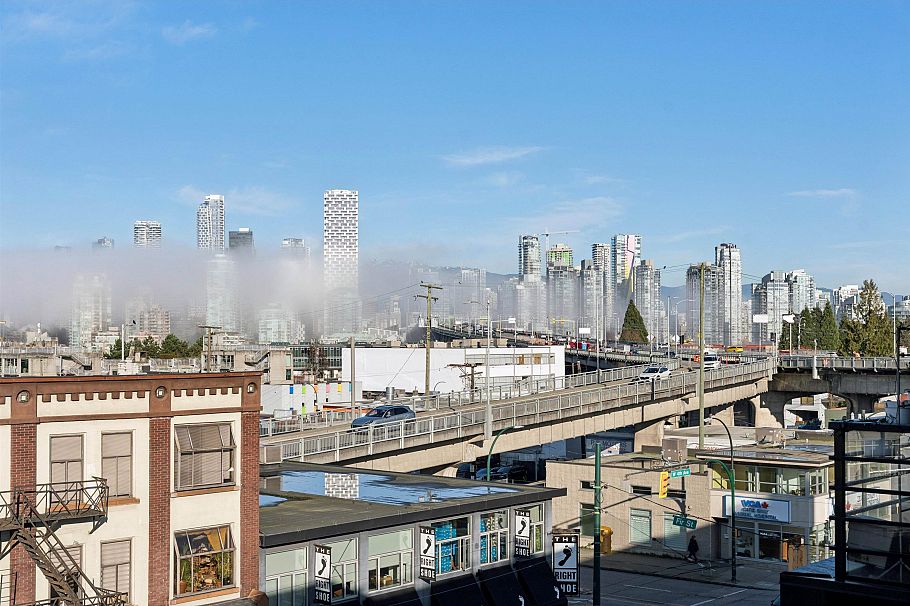 209 1628 W 4th Avenue Vancouver, BC - 19