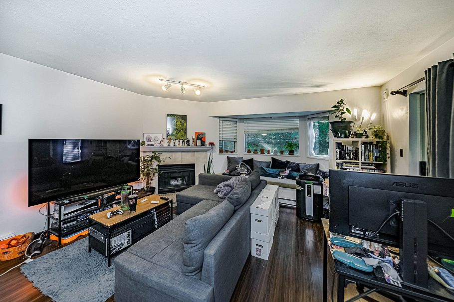 109 3738 Norfolk Street Burnaby, BC - 12