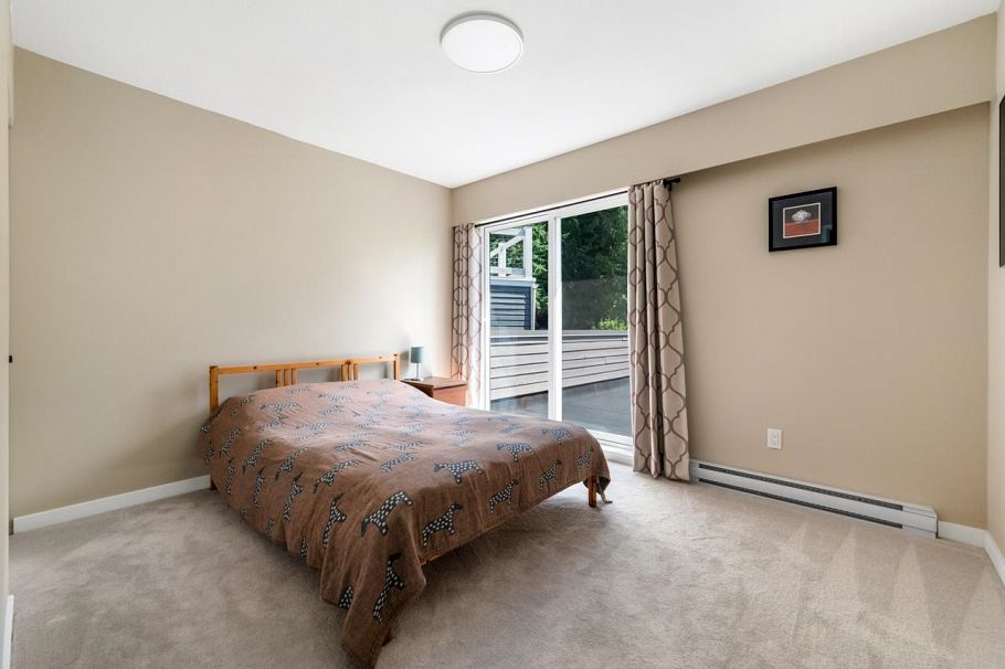 5655 White Pine Lane North Vancouver, BC - 20