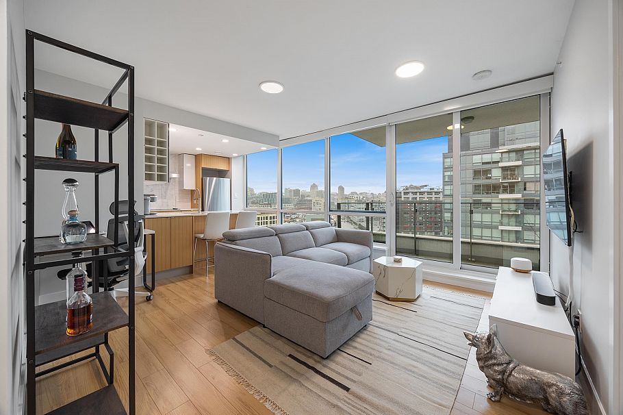 1209 159 W 2nd Avenue Vancouver, BC - 3