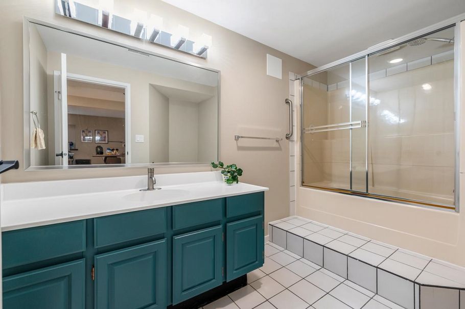 5655 White Pine Lane North Vancouver, BC - 31