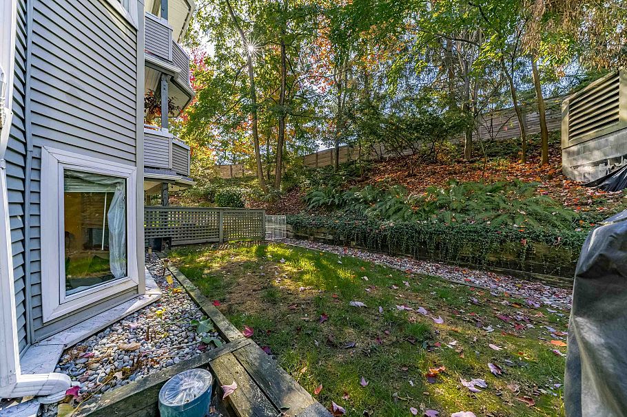 109 3738 Norfolk Street Burnaby, BC - 30