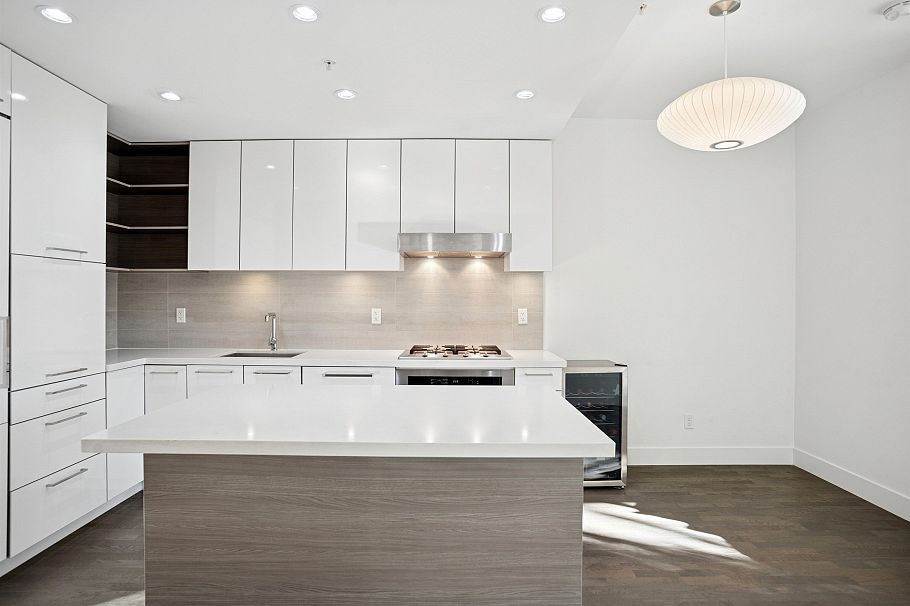 209 1628 W 4th Avenue Vancouver, BC - 11