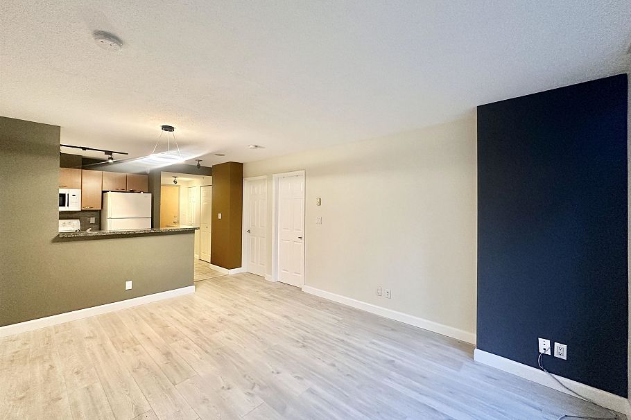 302 1420 W GEORGIA STREET, Vancouver BC V6G 3K4 Vancouver, BC - 3