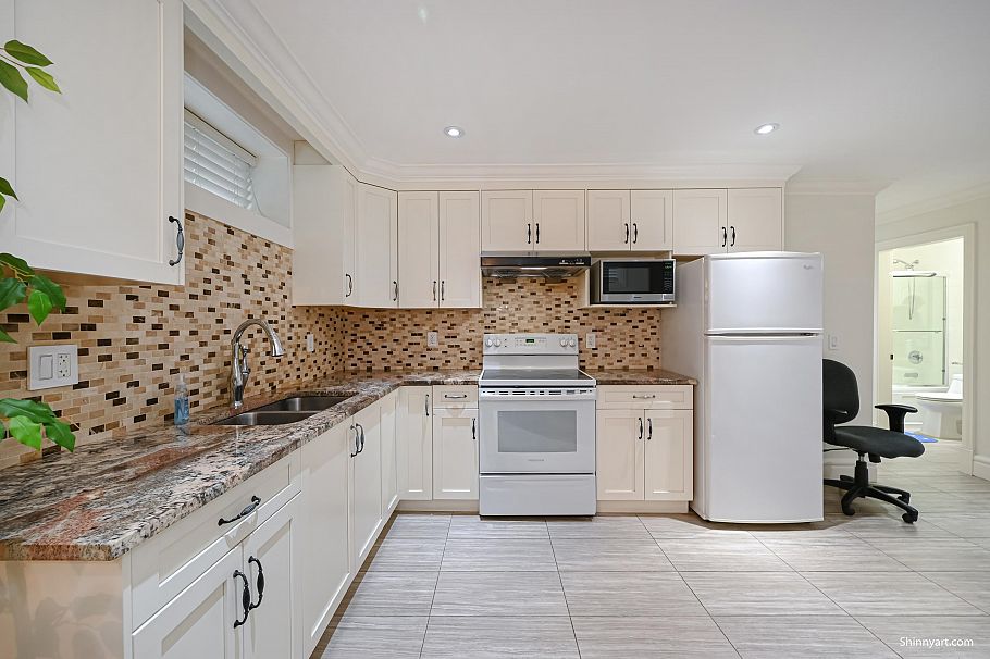 1091 E 55th Avenue Vancouver, BC - 29