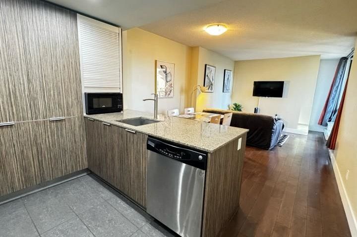 418 1088 RICHARDS STREET, Vancouver BC V6B 3E1 Vancouver, BC - 6