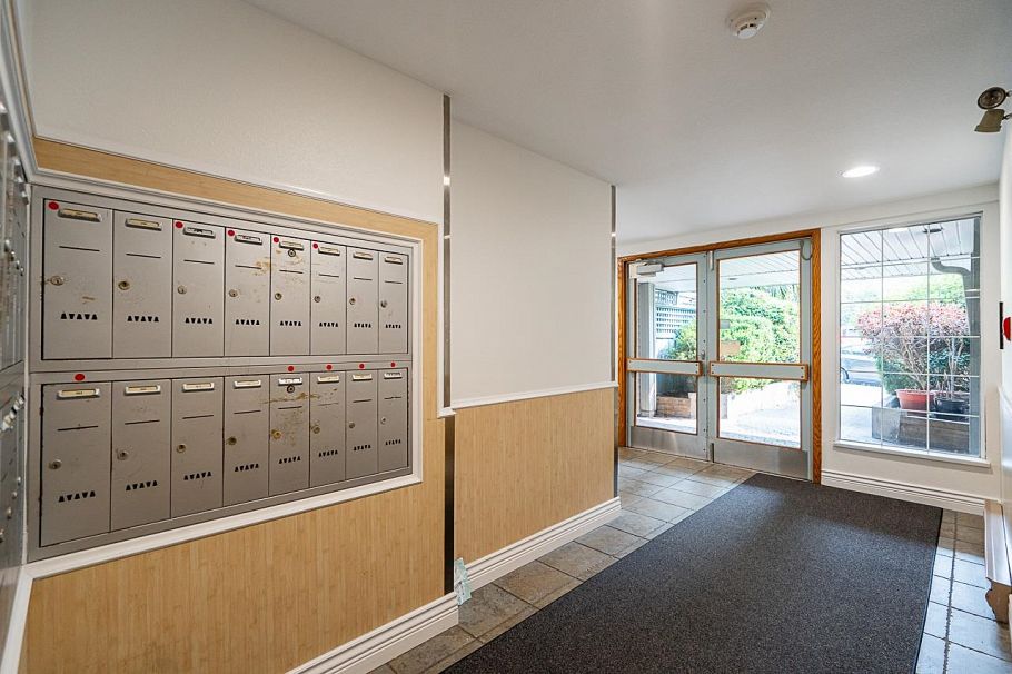 105 2255 Eton Street Vancouver, BC - 28