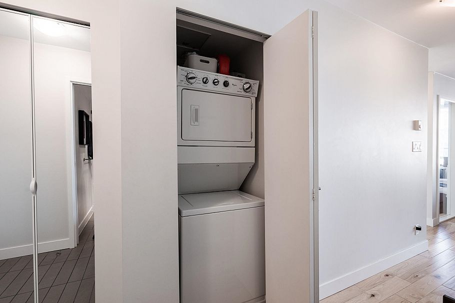 1705 788 Hamilton Street Vancouver, BC - 24